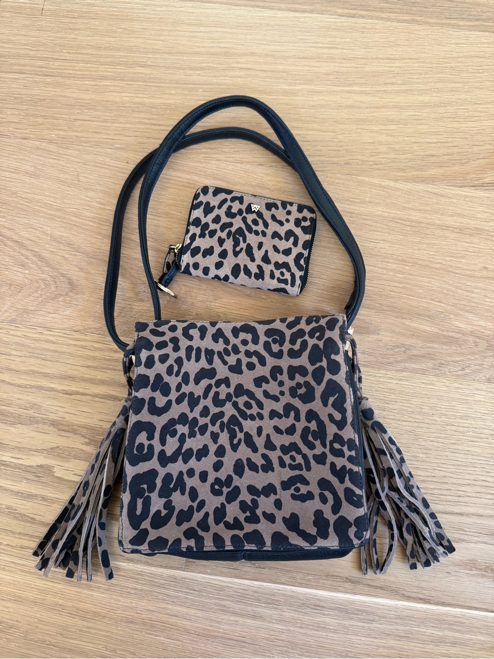 Kelly Wynne Sorry Not Sorry Leopard Handbag With Matching Wallet NWOT